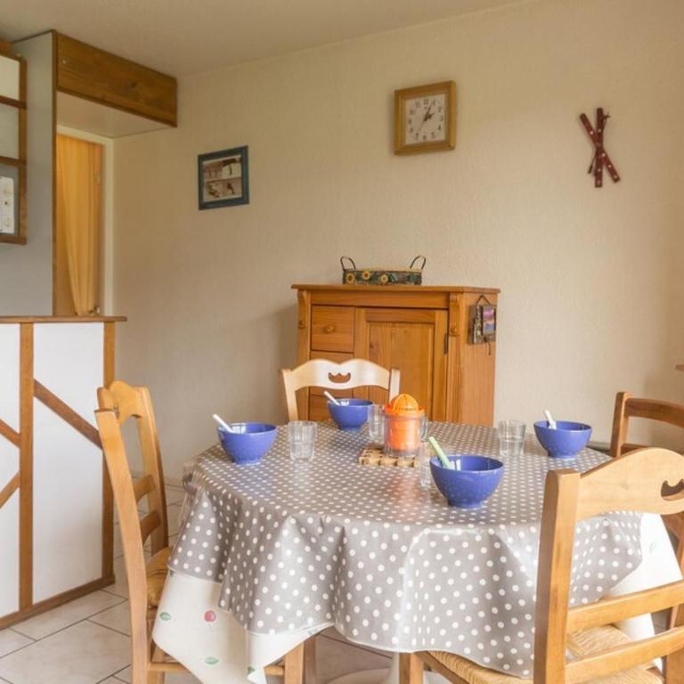 Résidence Vostok - STUDIO 4 PERSONNES VUE PISTES MAE-9644 - Studio - 2