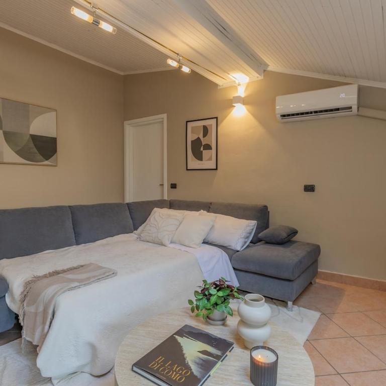 Casa Borgovico - Two-Bedroom Apartment - 40