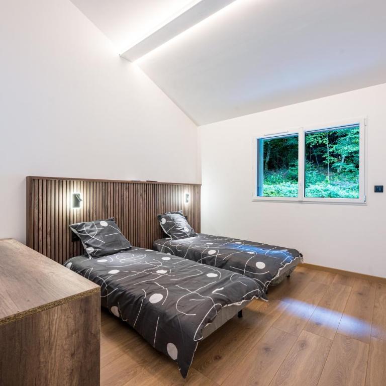 L'Écrin des Noyers - Vue montagne proche forêt - Maison de Vacances - 8
