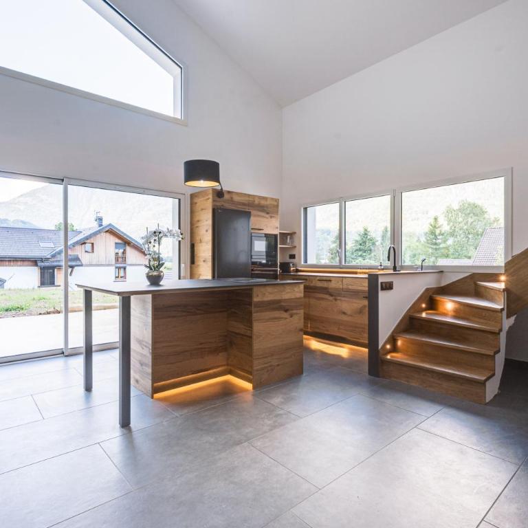 L'Écrin des Noyers - Vue montagne proche forêt - Maison de Vacances - 16