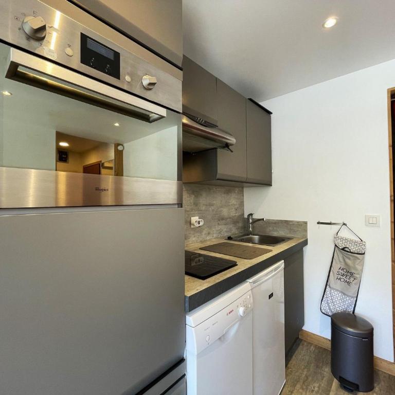 Résidence Oisans - Studio pour 4 entierement rénové ski aux pieds au coeur des Ménuires MAE-5514 - Studio - 12