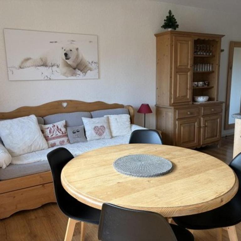 Appartement de 45m² avec balcon, 5 couchages, à 300m des pistes et commerces, bien équipé - FR-1-572-103 - Appartamento - 9