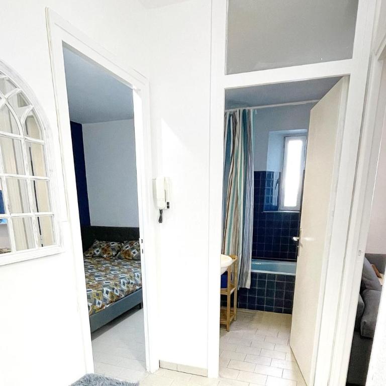 Apartment with balcony - sea view - Apartamento - 8
