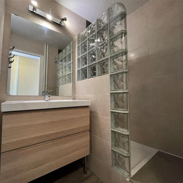 Résidence Chaviere - Grand 2 pièces au coeur des Ménuires, ski aux pieds appartement pour 5 personnes MAE-4844 - Apartment - 15