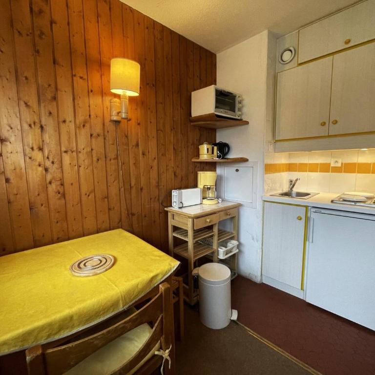 Résidence Combes - Studio 2 personnes ski aux pieds aux Ménuires MAE-6024 - Studio - 4