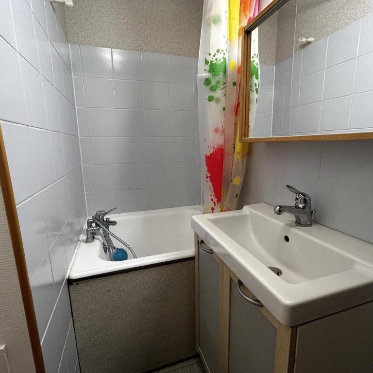 Résidence Dorons - Studio de 13m² pour 2 personnes avec petit balcon MAE-6104 - Studio - 14