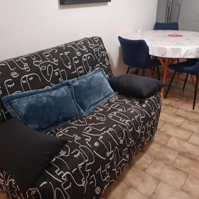 Appartement T2 vue Mer et Port,2 balcons, Parking privé - Appartement - Vue sur Mer - 20