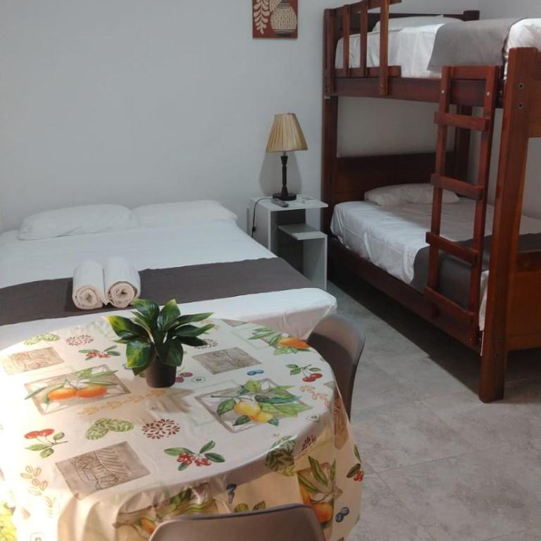 Casa Colibrí - Habitación Doble - 2 camas - 6
