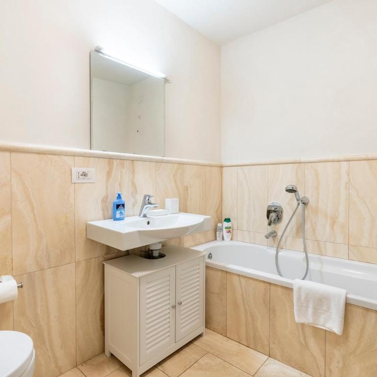 Noble Palace Loft in Florence Center - Two-Bedroom Apartment - 7