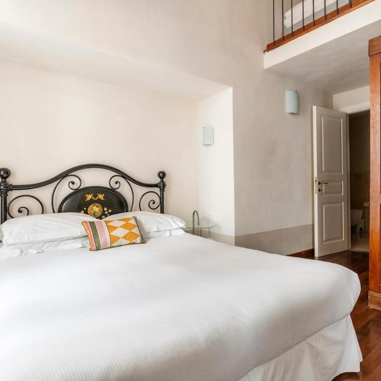 Noble Palace Loft in Florence Center - Two-Bedroom Apartment - 30