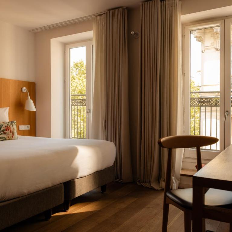 9Hotel Republique - Chambre Double ou Lits Jumeaux Club - 1