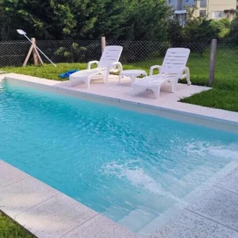 Casa Costa Esmeralda Con Pileta, 7 Personas, Hermosa! - Casa Vacacional de 3 dormitorios - 4