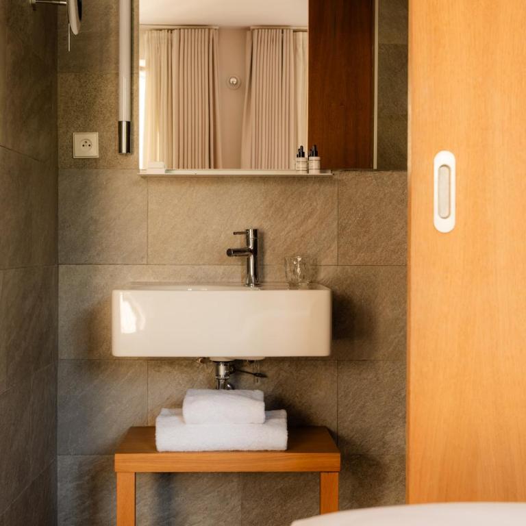 9Hotel Republique - Chambre Double ou Lits Jumeaux Supérieure - 3