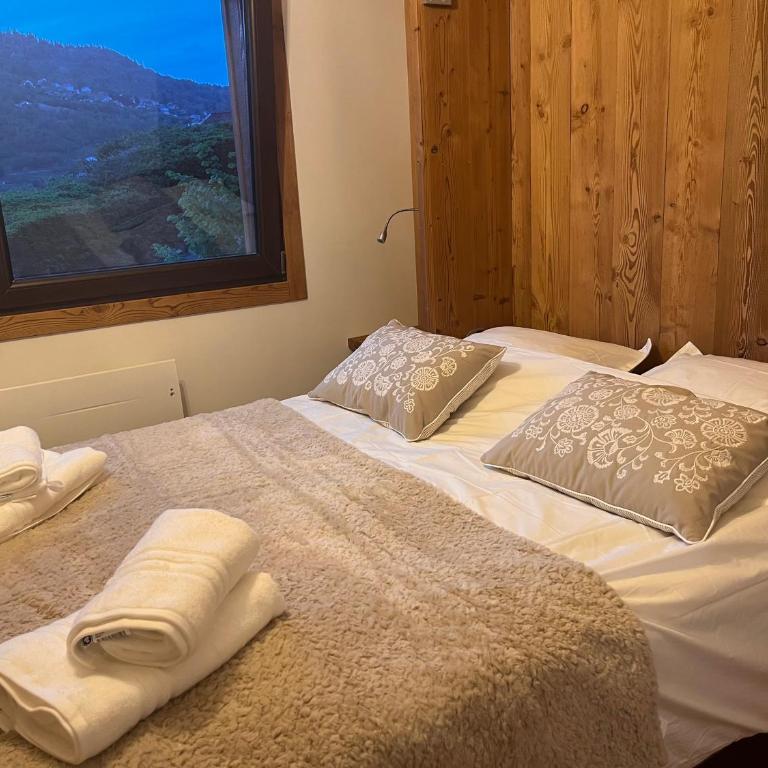 Charming chalet with great views and outdoor area - Chalet - 21