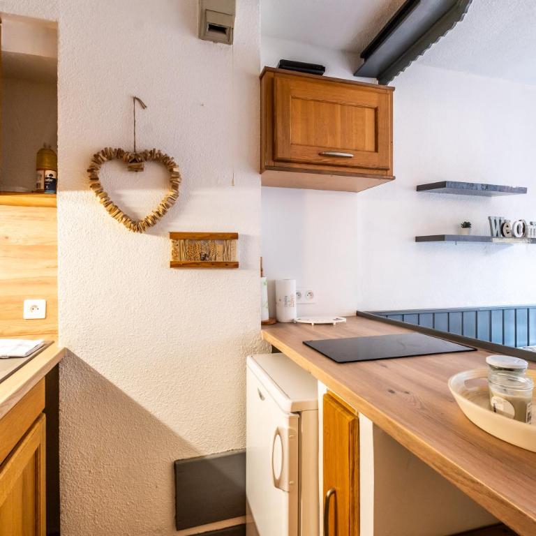 Studio en station avec 1 canapé-lit et 1 lit-superposé - Appartement 1 Chambre - 2