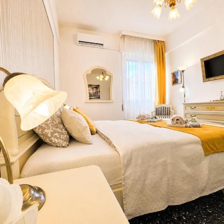 The Riviera Jewel Suite -ML - Appartamento con 1 Camera da Letto e Balcone - 10