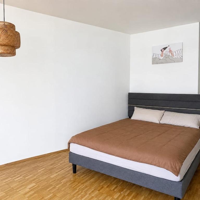 Sunny apartment 4 min away from the subway station! - Appartamento con 2 Camere da Letto - 1