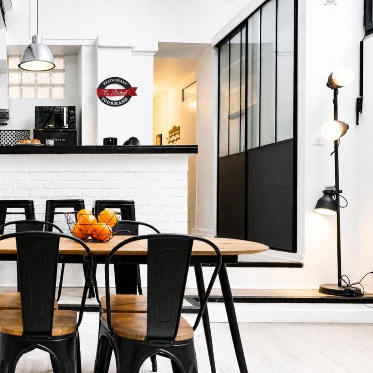 Atelier d'Artiste Marais Paris, 3 chambres, cour privée calme - Three-Bedroom Apartment - 4