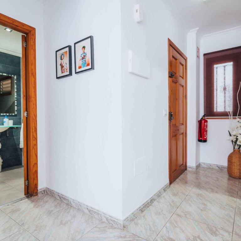 Apartamentos Obelisc - Apartment - 3 - 2
