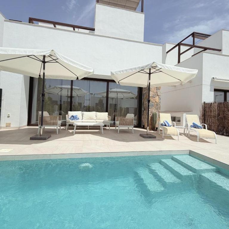 LUXURY VILLA LAVANDA SANTA ROSALIA RESORT by PREMIUM SPAIN PROPERTIES - Villa - 1