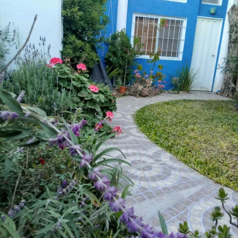 RAIZ DEL CIELO, entre 2 jardines de ensueño - Two-Bedroom House - 89