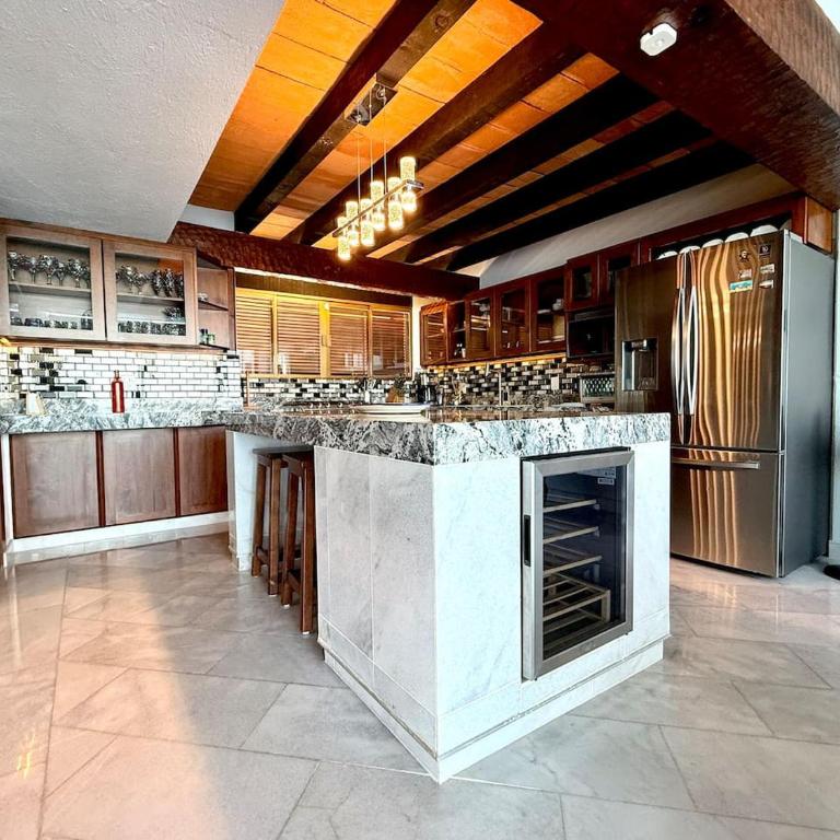 Oceanfront 2BR Loft Fast WiFi Views - Apartment mit 2 Schlafzimmern - 23