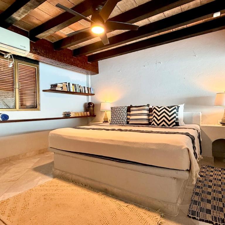 Oceanfront 2BR Loft Fast WiFi Views - Apartment mit 2 Schlafzimmern - 35