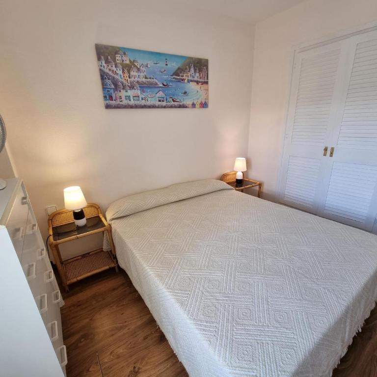 Apartamento acogedor cerca de la playa con aire acondicionado - HISP-236-180 - Apartamento - 17