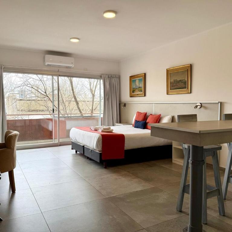Frente a la cancha de Boca con Bar, Resto y Seguridad - Apartamento de 1 dormitorio - 1