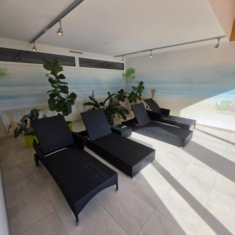 Residenz Ambassador 5 Sterne Luxus Apartments in Leukerbad mit Wellness & Fitness - Apartment mit 2 Schlafzimmern - 13