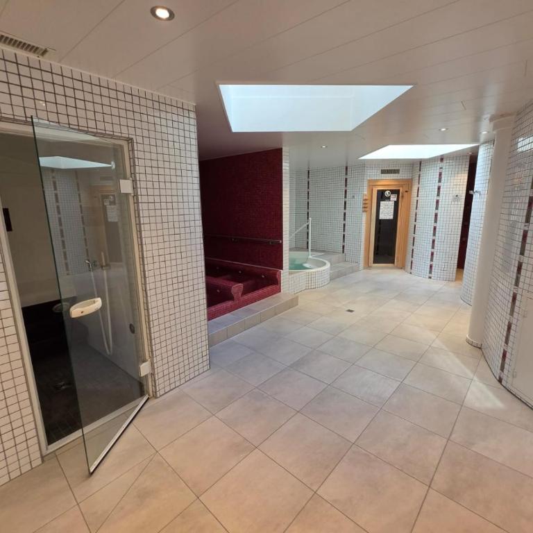 Residenz Ambassador 5 Sterne Luxus Apartments in Leukerbad mit Wellness & Fitness - Apartment mit 2 Schlafzimmern - 3