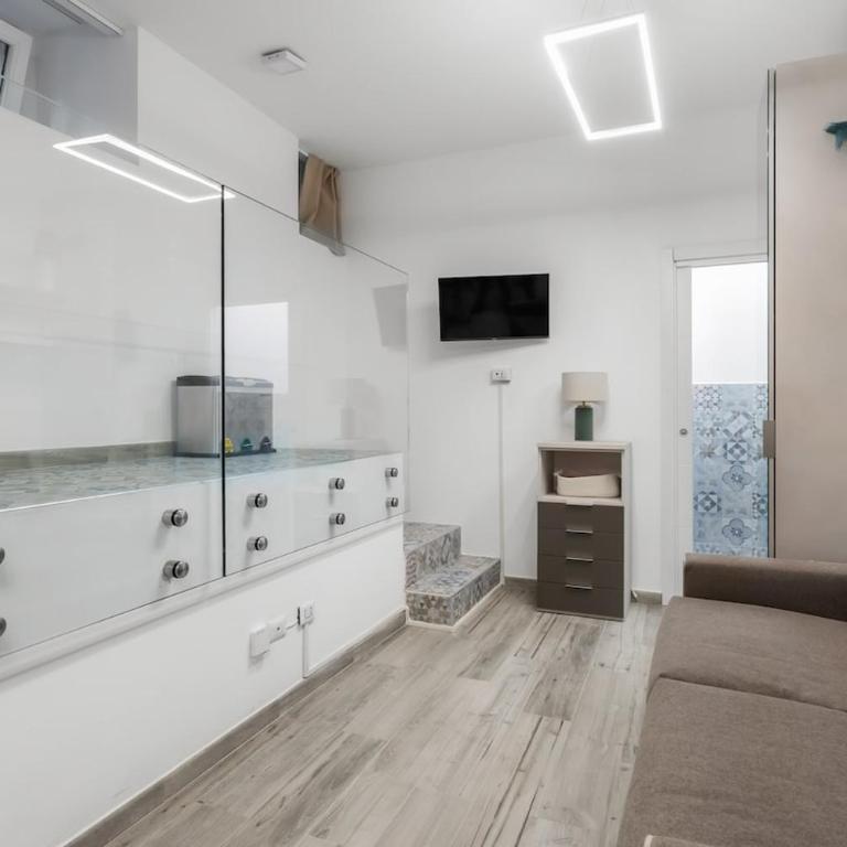 Central Milan - 2 private units for 4 - AC & WiFi - Appartamento con 2 Camere da Letto - 34