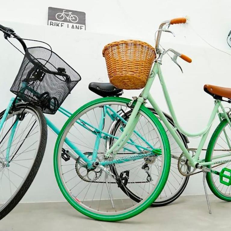 LA CASA DE LAS BICIS - One-Bedroom Apartment - 1