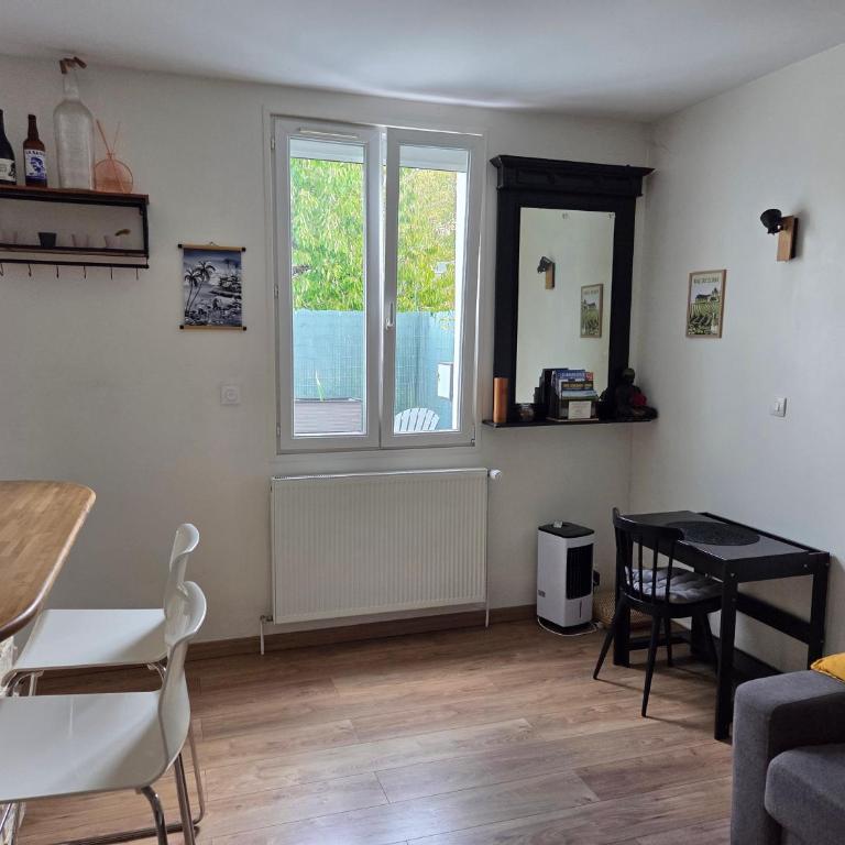 Appart T2 avec cour - Appartement 1 Chambre avec Terrasse - 10