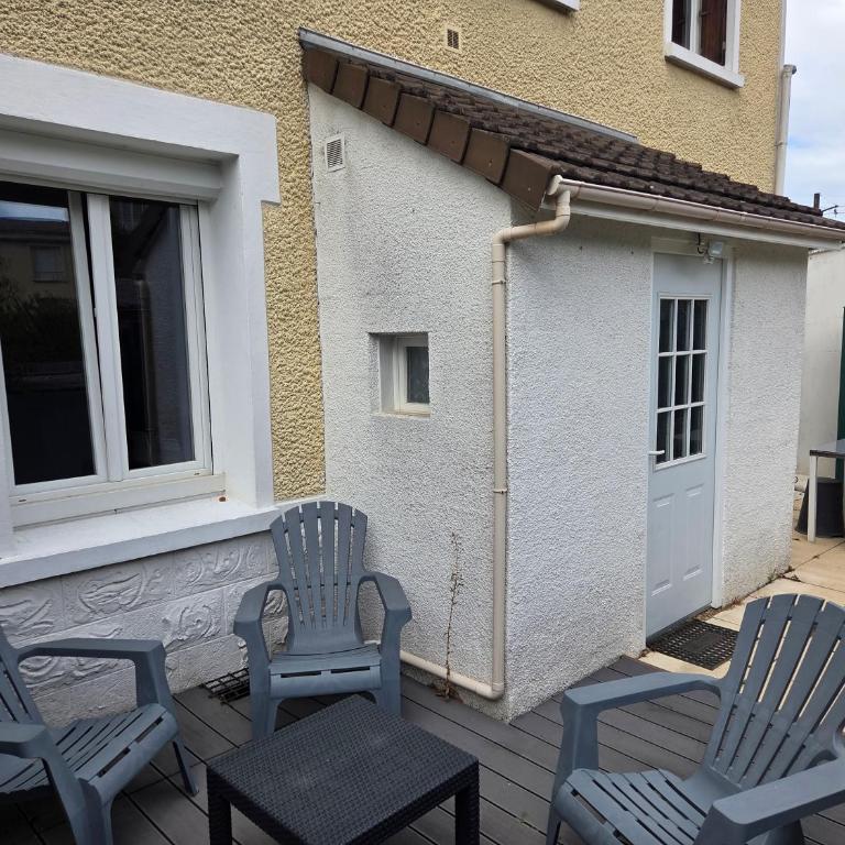 Appart T2 avec cour - Appartement 1 Chambre avec Terrasse - 13
