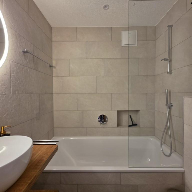 DuGlacier A3 - Premium Apartment mit 3 Schlafzimmern und Balkon - 15