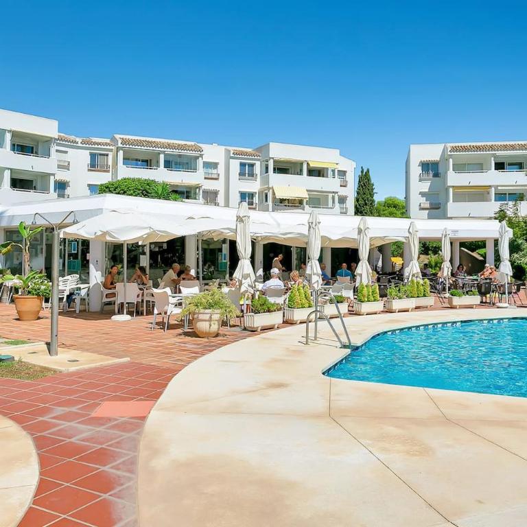 Modern Sea View Apt Pools Bar Near Gym - Habitación Individual - 13
