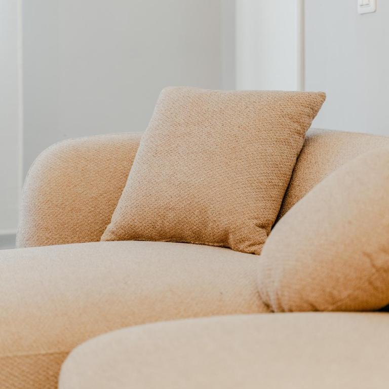 Santa Maria Novella New Apartment - Two-Bedroom Apartment with Balcony - 96