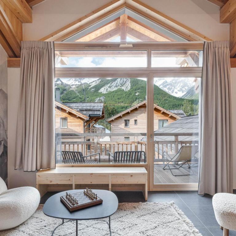 Appartement spacieux à Monêtier-les-Bains avec parking et terrasse - Appartement 4 Chambres - 8