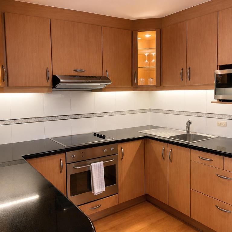 HIC Residence Management - Apartments and Suites - Two-Bedroom Apartment with View - 6