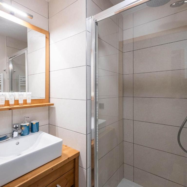 Appartement confortable aux Saisies, proche des pistes, pour 6 personnes avec parking - Appartement 2 Chambres - 11