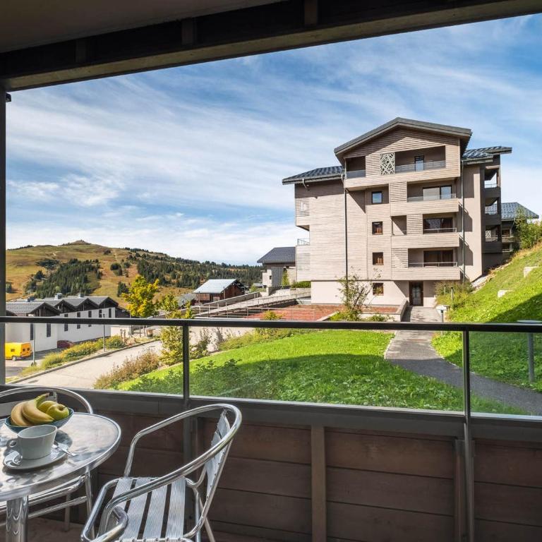 Appartement confortable aux Saisies, proche des pistes, pour 6 personnes avec parking - Appartement 2 Chambres - 12