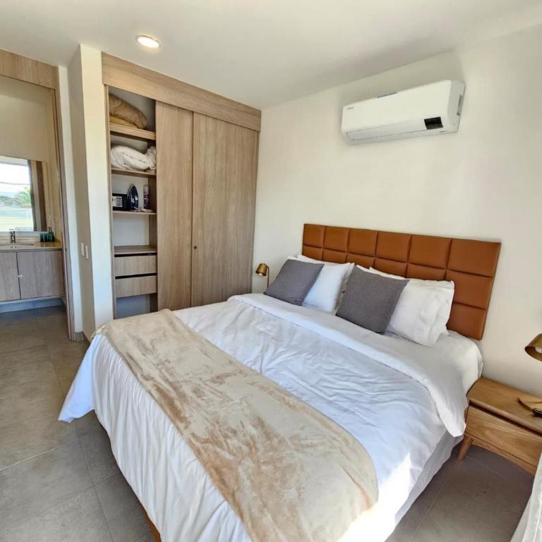 Family Apartment with Balcony & Pools | Don Jaca - One-Bedroom Apartment - 7