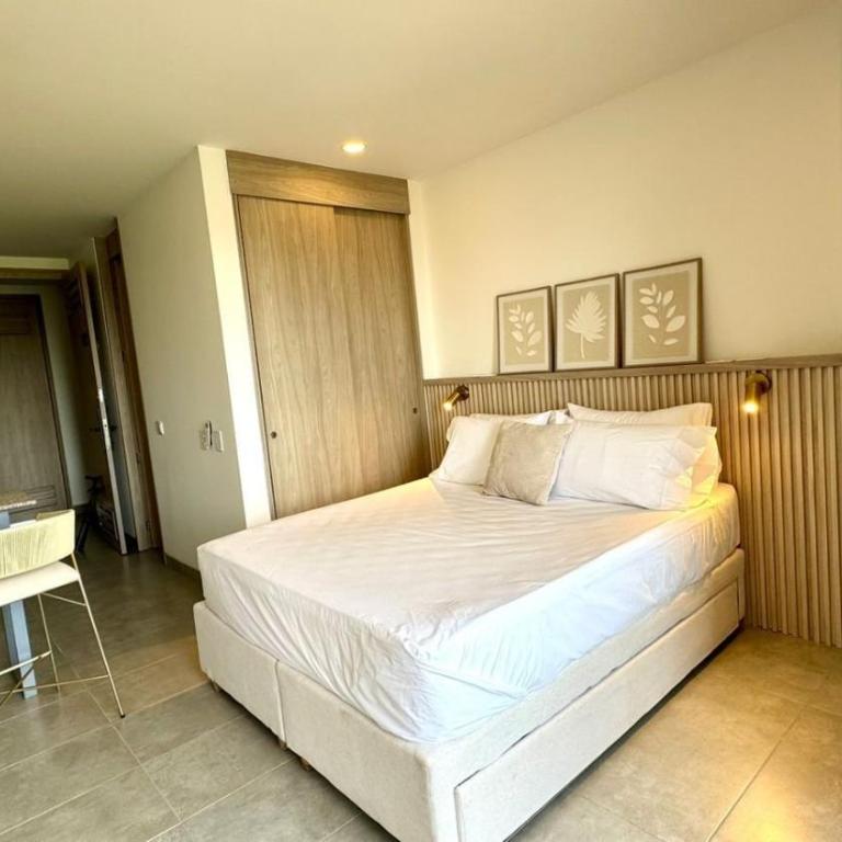 Studio Apartment with Sea and Beach View | Don Jaca - Two-Bedroom Apartment - 9