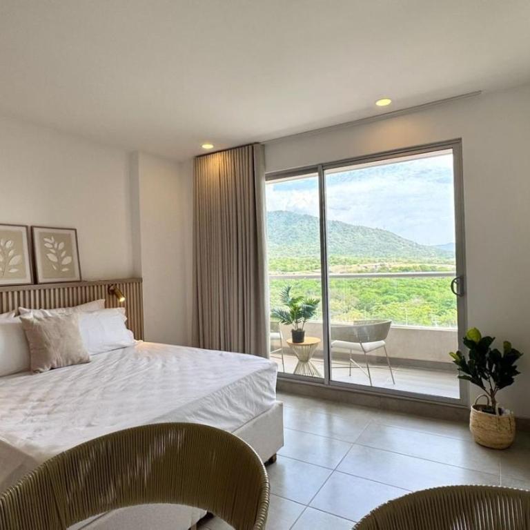 Studio Apartment with Sea and Beach View | Don Jaca - Two-Bedroom Apartment - 10