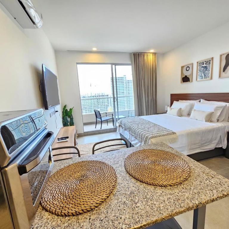 Apartaloft Facing the Sea & Pools | Don Jaca - One-Bedroom Apartment - 27