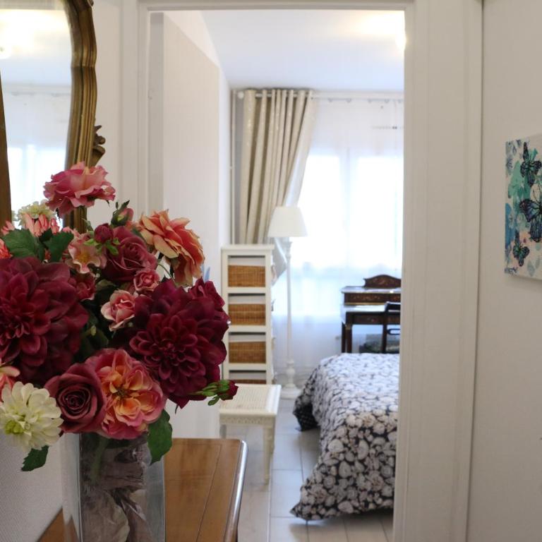 Coquet Appartement avec balcon Caen Nord, proche Mémorial - Appartement 2 Chambres - 4