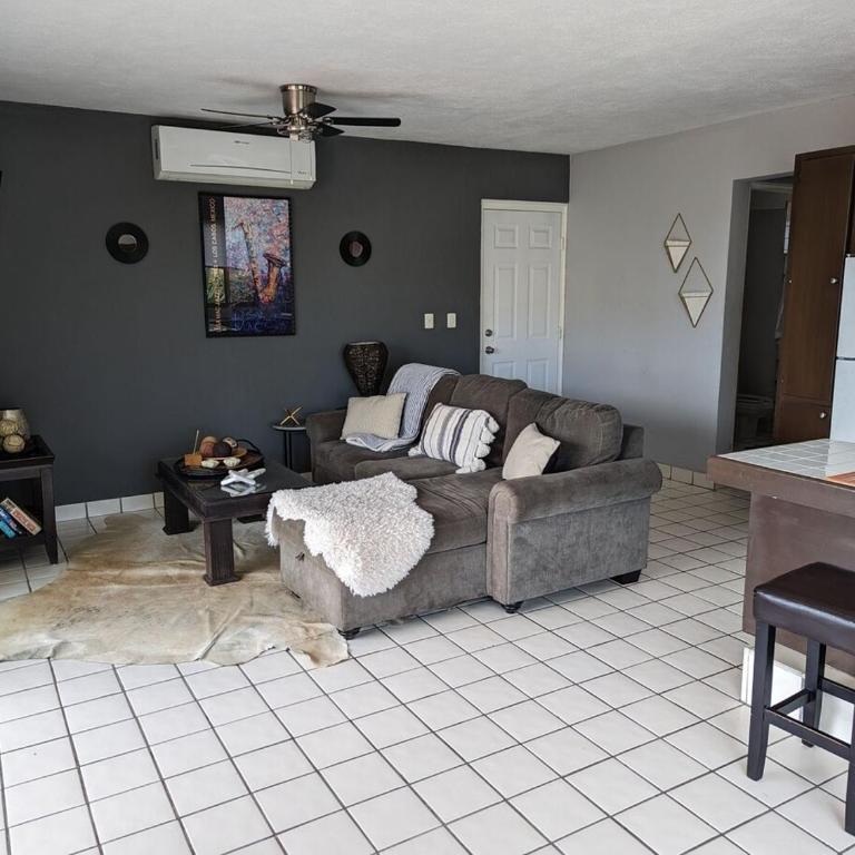 Walk to Beach - Pool Access - Walk to Restaurants - Apartamento de 2 dormitorios - 10