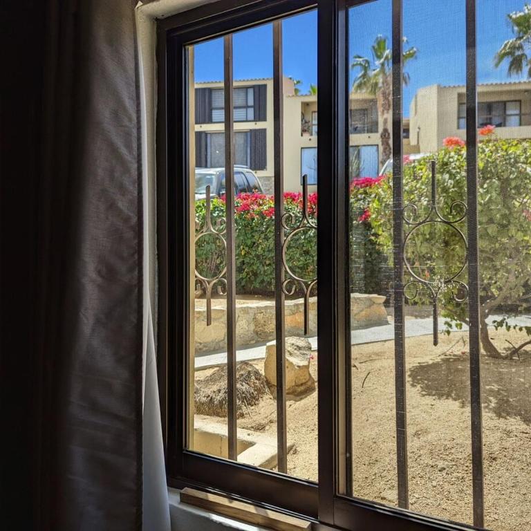 Walk to Beach - Pool Access - Walk to Restaurants - Apartamento de 2 dormitorios - 12