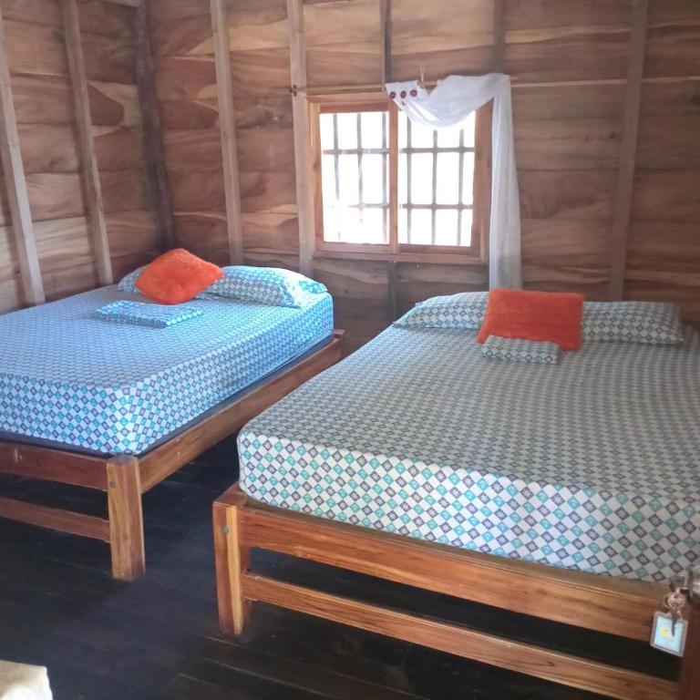 Cabaña los recuerdos de ella - Habitación Cuádruple con baño privado - 1